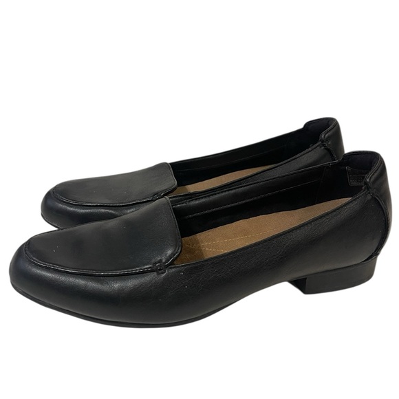 Clarks Shoes - Clarks Women's Black Leather Loafers Slip On Shoes
